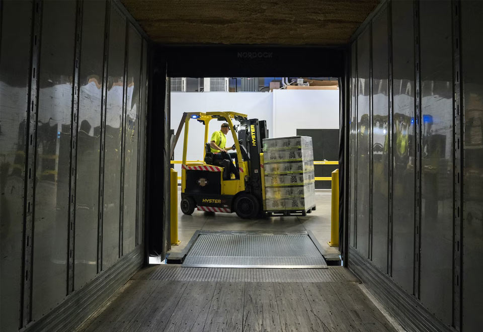 La víspera de la producción en masa de baterías de fosfato de manganeso de hierro de litio